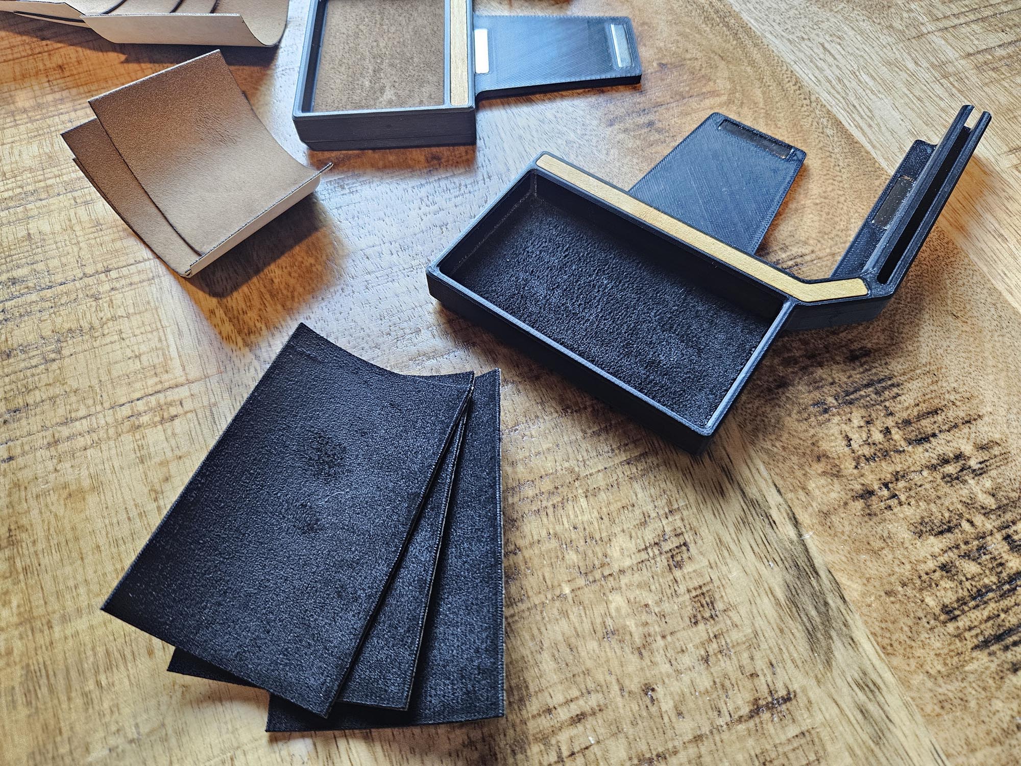 lockers_inlay_alcantara